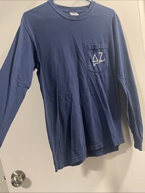 DELTA ZETA LONG SLEEVE PREPPY CASUAL NAVY WOMENS T-SHIRT SIZE SMALL